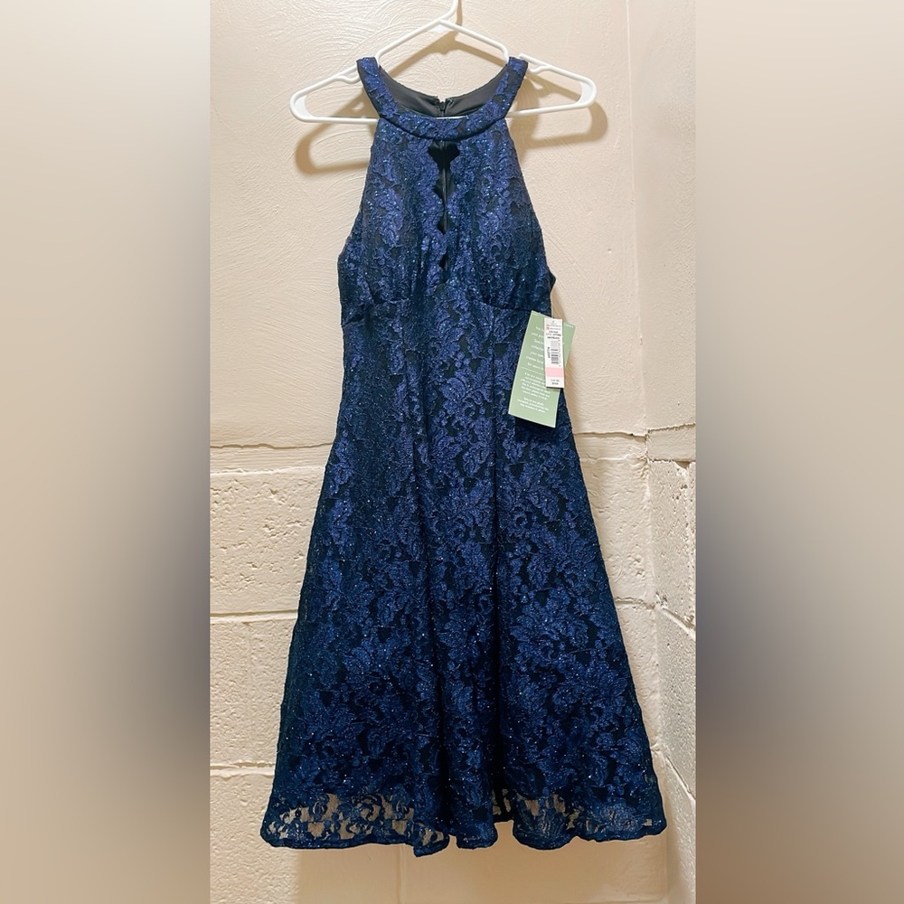 NEW size 10 R&M Richards Glitter Lace Halter Womens Sleeveless Fit + Flare Gown